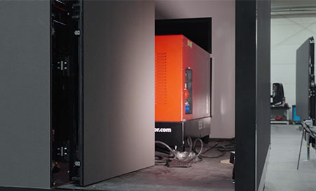 <b>Diesel generator with exhaust system</b> Traditional and well-known diesel generator. On full 52 litres tank BoxLED can work for up to 20 hours. Solution can be refuelled instantly and work for many hours.